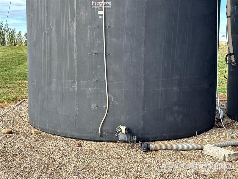 Free Form 6000 gal Water Tank Баки для топлива и присадок