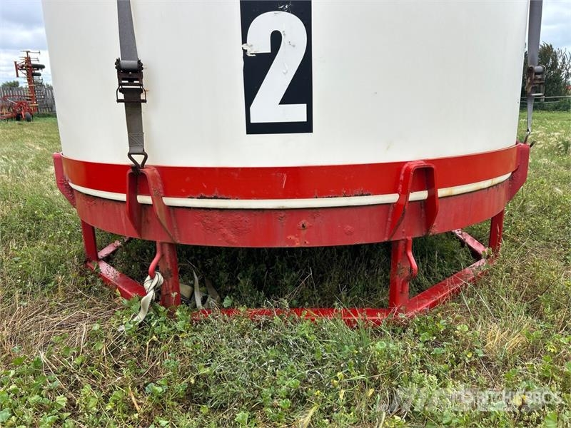 Free Form Form 1250 Gallon Poly Fertilizer Tank Drugi deli