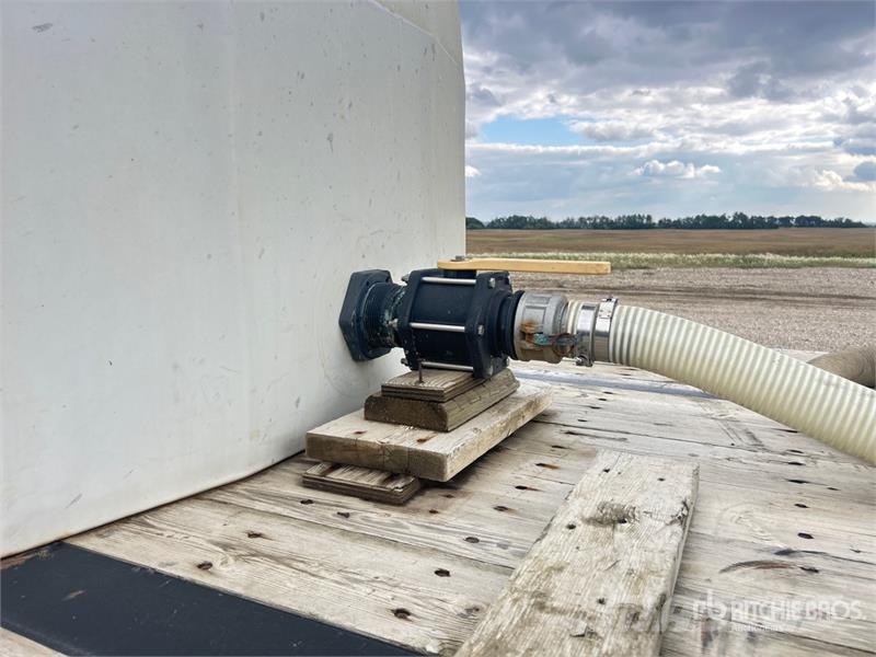  Free Form Gen 2 2600 gal Water Tank Polttoaine- ja lisäainesäiliöt