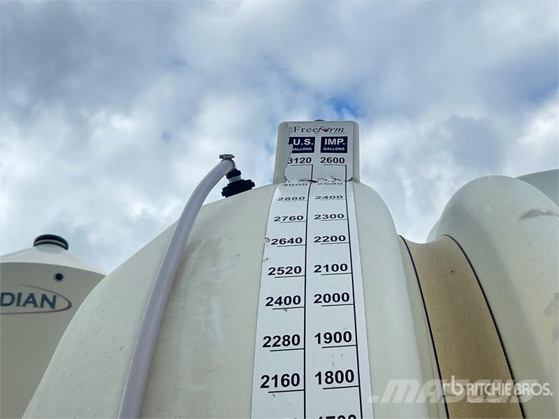  Free Form Gen 2 2600 gal Water Tank Polttoaine- ja lisäainesäiliöt