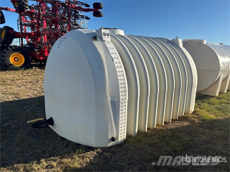 Free Form Gen 2 2600 gal Water Tank Depósitos de combustible y aditivos