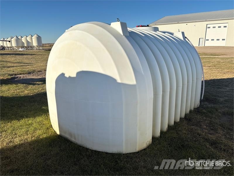 Free Form Gen 2 2600 gal Water Tank Depósitos de combustible y aditivos