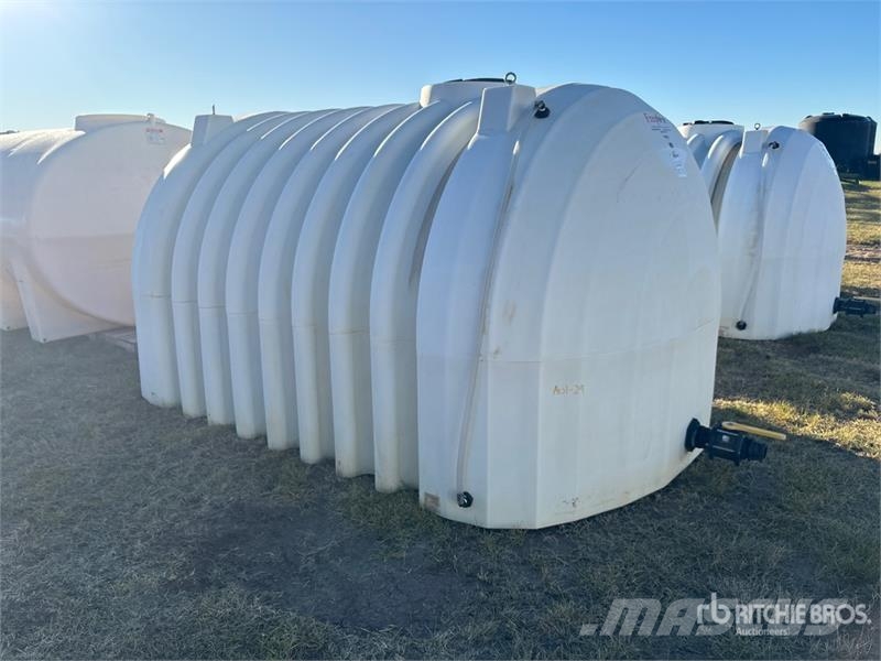 Free Form Gen 2 2600 gal Water Tank Depósitos de combustible y aditivos