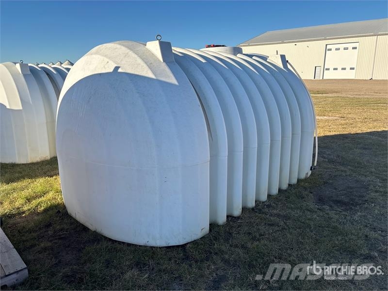 Free Form Gen 2 2600 gal Water Tank Depósitos de combustible y aditivos