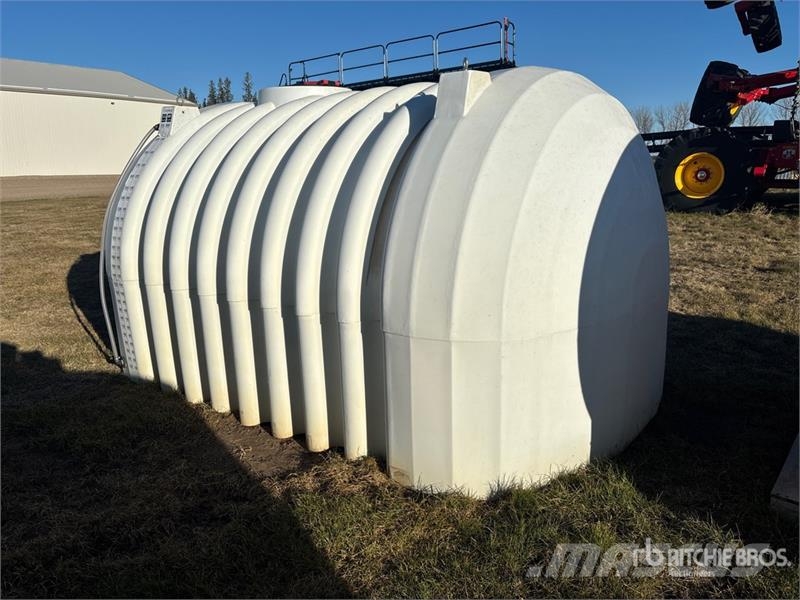 Free Form Gen 2 2600 gal Water Tank Depósitos de combustible y aditivos