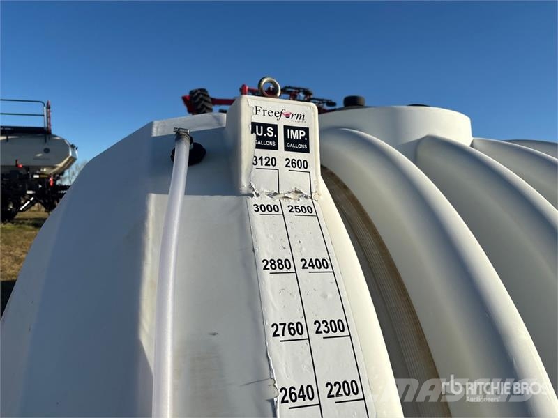 Free Form Gen 2 2600 gal Water Tank Depósitos de combustible y aditivos