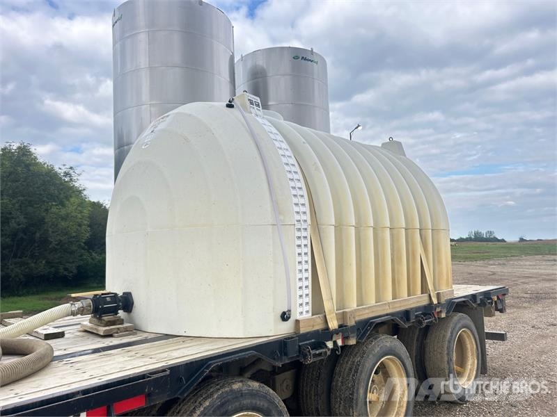  Free Form Gen 2 2600 gal Water Tank Polttoaine- ja lisäainesäiliöt