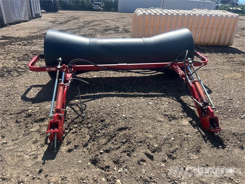 Free Form Plastic Product MT2000 103 in Swath Roll Řádkovací žací stroje
