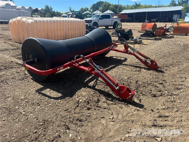 Free Form Plastic Product MT2000 103 in Swath Roll Řádkovací žací stroje