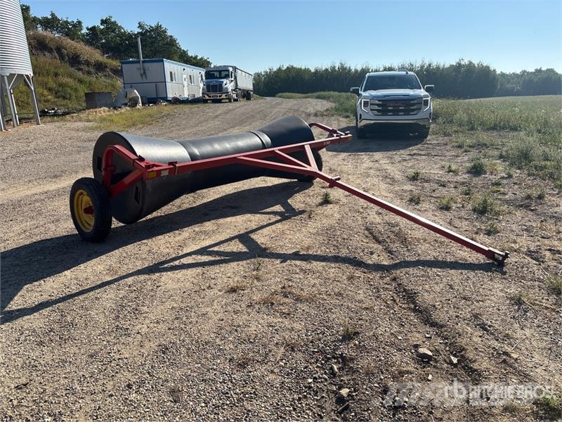 Free Form TB2000 9 ft 6 in Poly Swath Roller Řádkovací žací stroje