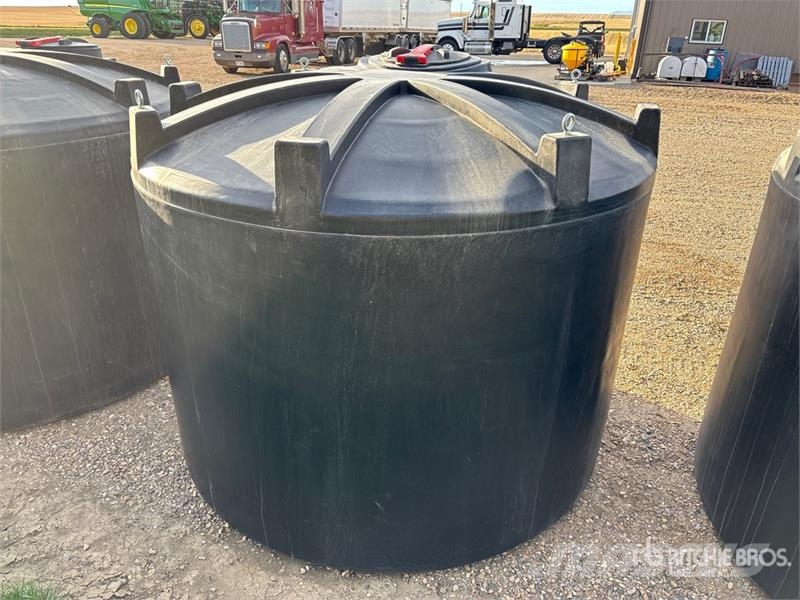 Free Form Water Tank Üzemanyag- és adaléktartályok