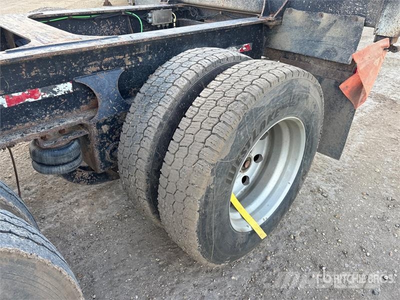 Freflyt 53 ft Tri/A Hayrack Log Trailer 木材拖车