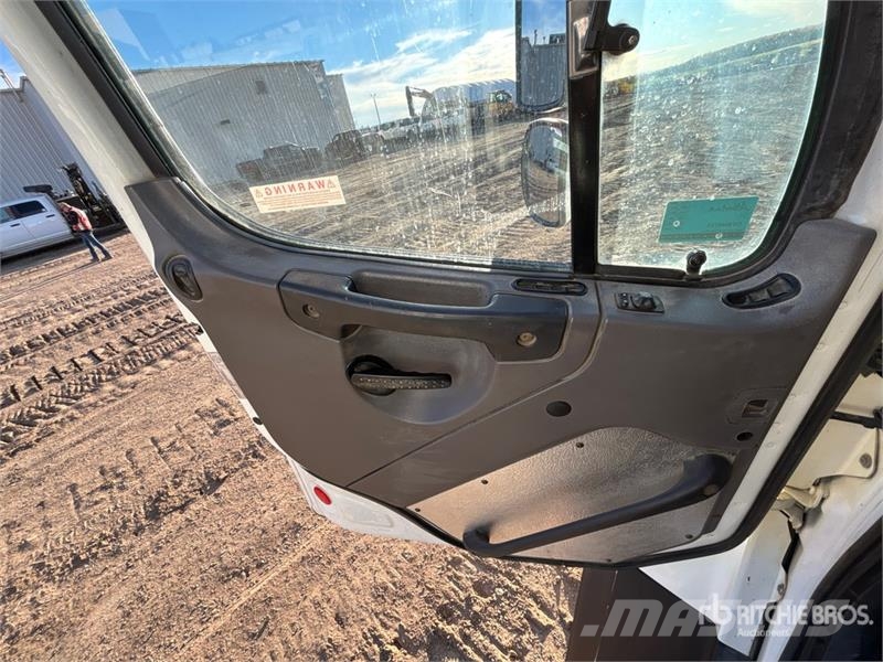 Freightliner 108SD Steam Truck Специальные грузовики