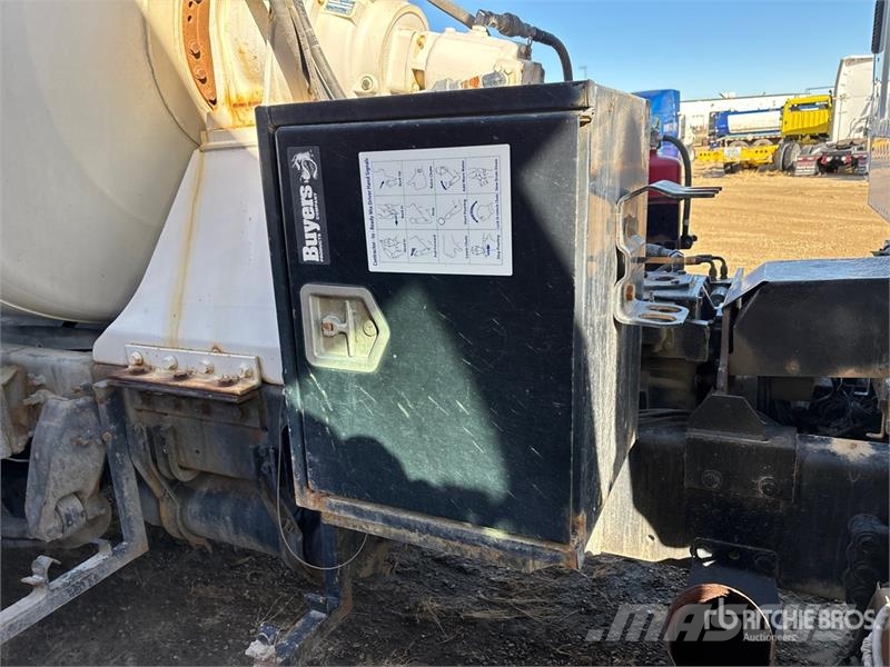 Freightliner 114SD Betonmischer