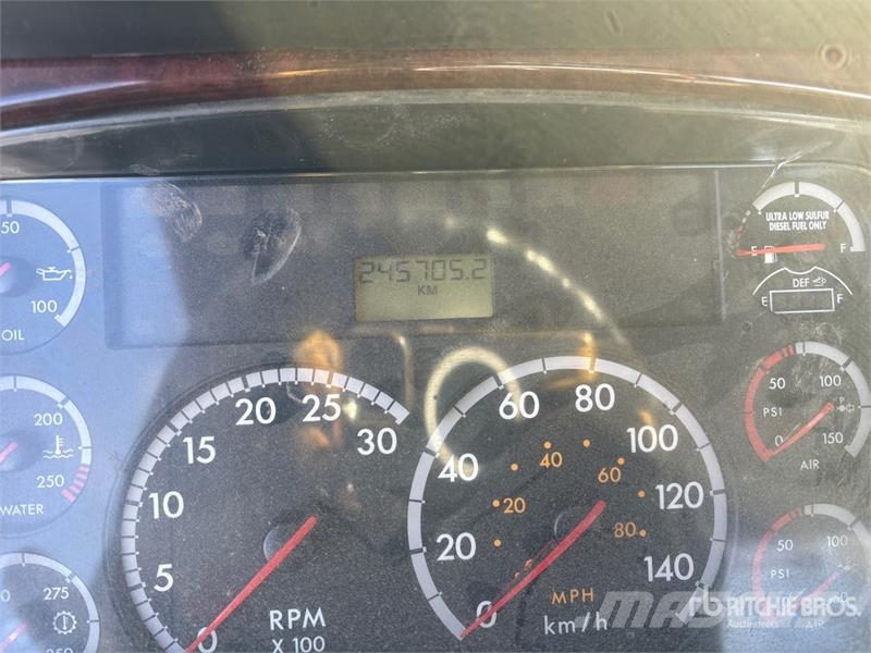 Freightliner 114SD Betonmischer