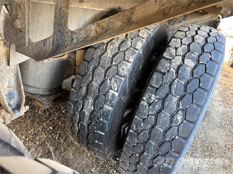 Freightliner 114SD Betonmischer