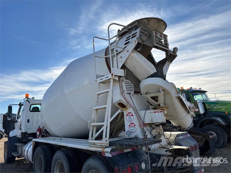 Freightliner 114SD Betonmischer