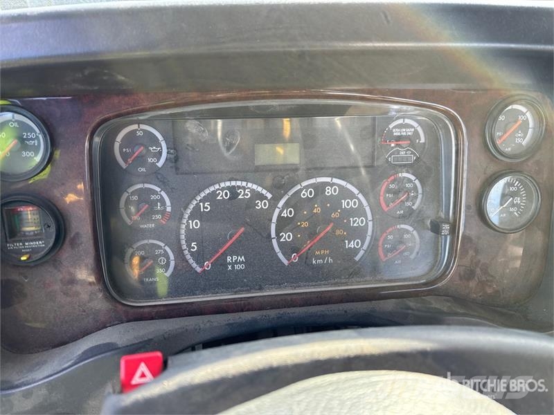 Freightliner 114SD Betonmischer