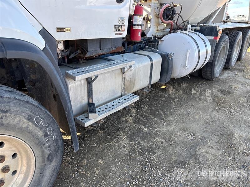 Freightliner 114SD Betonmischer