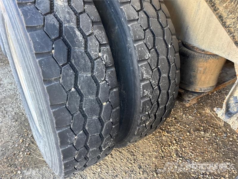 Freightliner 114SD Betonmischer