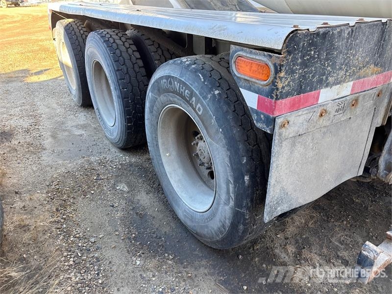 Freightliner 114SD Betonmischer