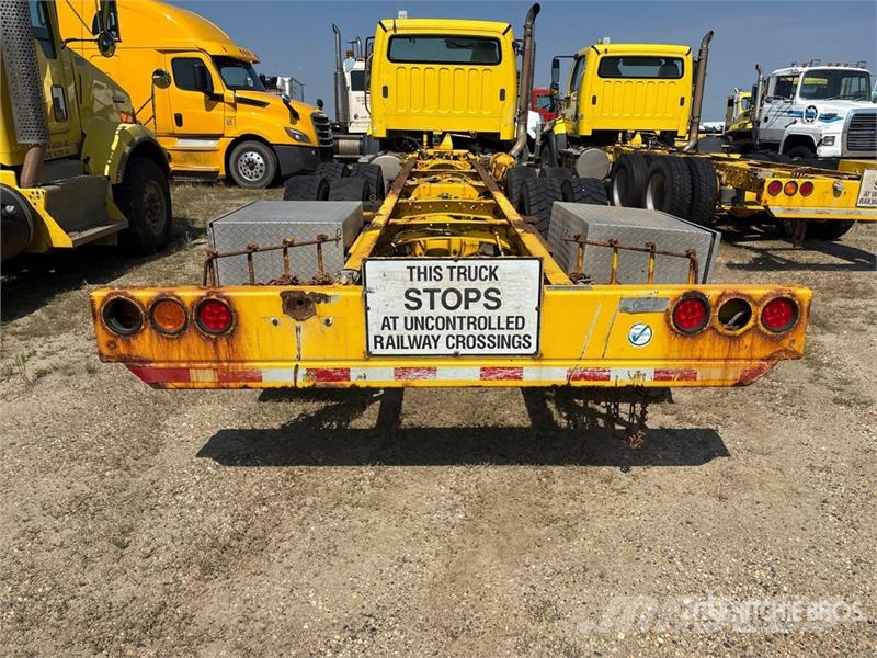 Freightliner 114SD 6x4 Cab and Chassis (Inoperable) 캐빈 및 인테리어