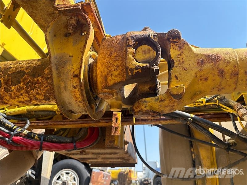 Freightliner 114SD 6x4 Cab and Chassis (Inoperable) 캐빈 및 인테리어