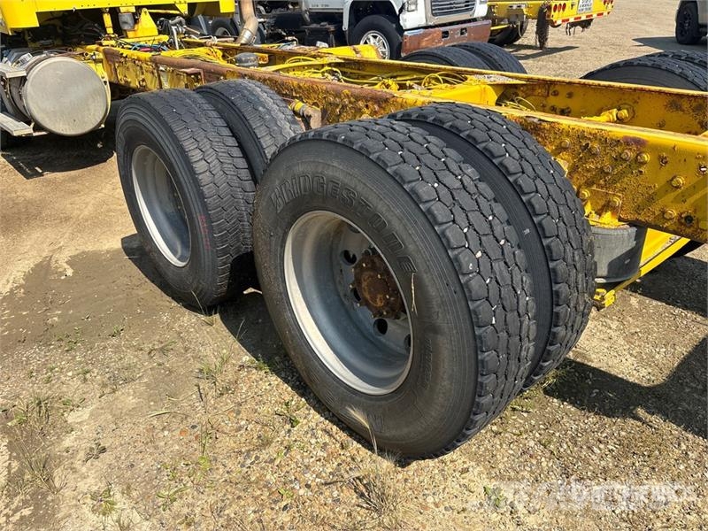 Freightliner 114SD 6x4 Cab and Chassis (Inoperable) 캐빈 및 인테리어