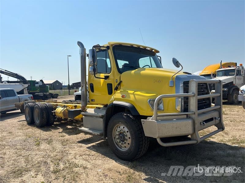Freightliner 114SD 6x4 Cab and Chassis (Inoperable) 캐빈 및 인테리어