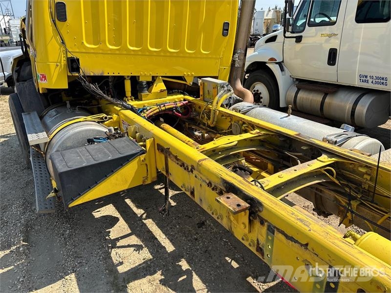 Freightliner 114SD 6x4 Cab and Chassis (Inoperable) 캐빈 및 인테리어