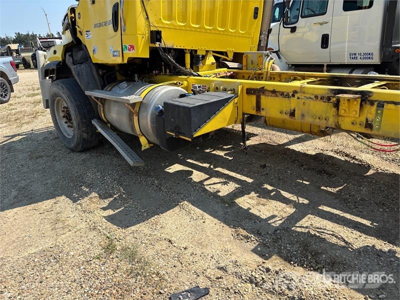 Freightliner 114SD 6x4 Cab and Chassis (Inoperable) 캐빈 및 인테리어