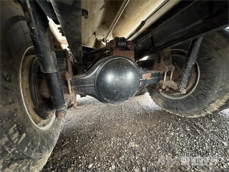 Freightliner 114SD 6x4 Feed Truck Viljaveokid