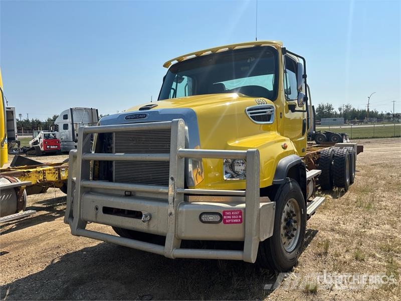 Freightliner 114SD 6x4 Cab and Chassis (Inoperable) 캐빈 및 인테리어