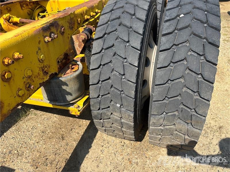 Freightliner 114SD 6x4 Cab and Chassis (Inoperable) 캐빈 및 인테리어