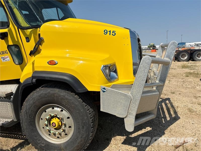 Freightliner 114SD 6x4 Cab and Chassis (Inoperable) 캐빈 및 인테리어