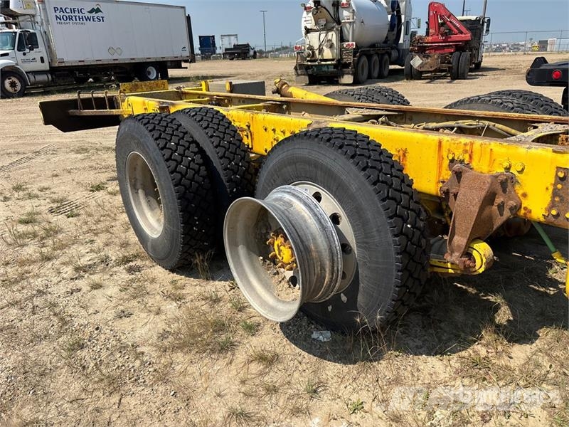 Freightliner 114SD 6x4 Cab and Chassis (Inoperable) 캐빈 및 인테리어