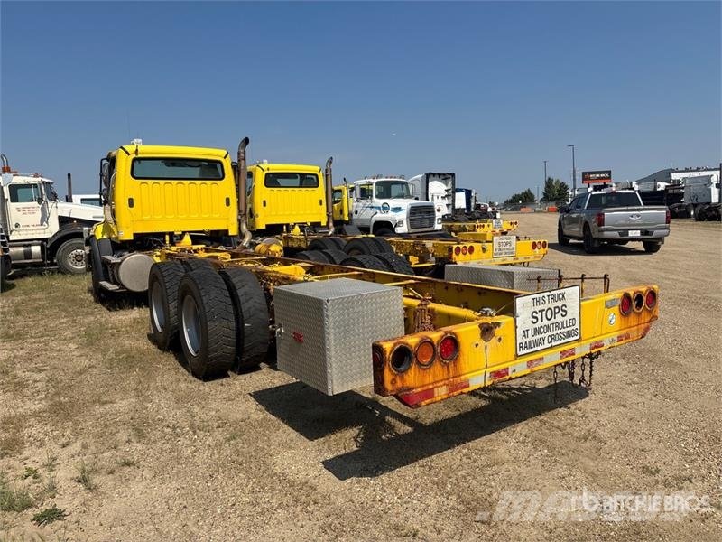 Freightliner 114SD 6x4 Cab and Chassis (Inoperable) 캐빈 및 인테리어