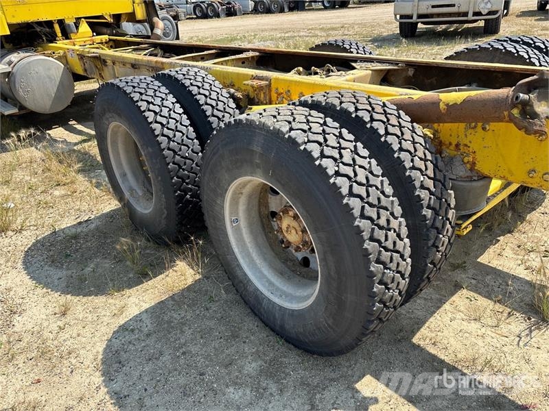Freightliner 114SD 6x4 Cab and Chassis (Inoperable) 캐빈 및 인테리어