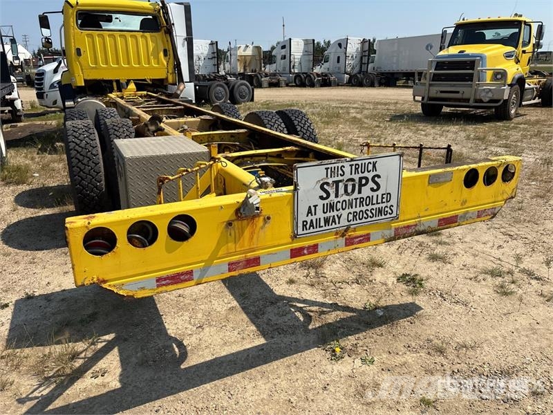 Freightliner 114SD 6x4 Cab and Chassis (Inoperable) 캐빈 및 인테리어