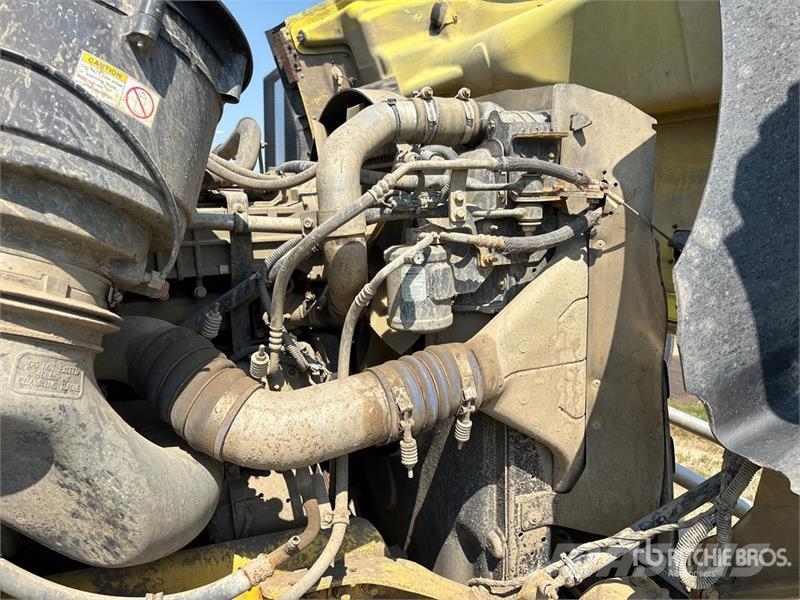 Freightliner 114SD 6x4 Cab and Chassis (Inoperable) 캐빈 및 인테리어