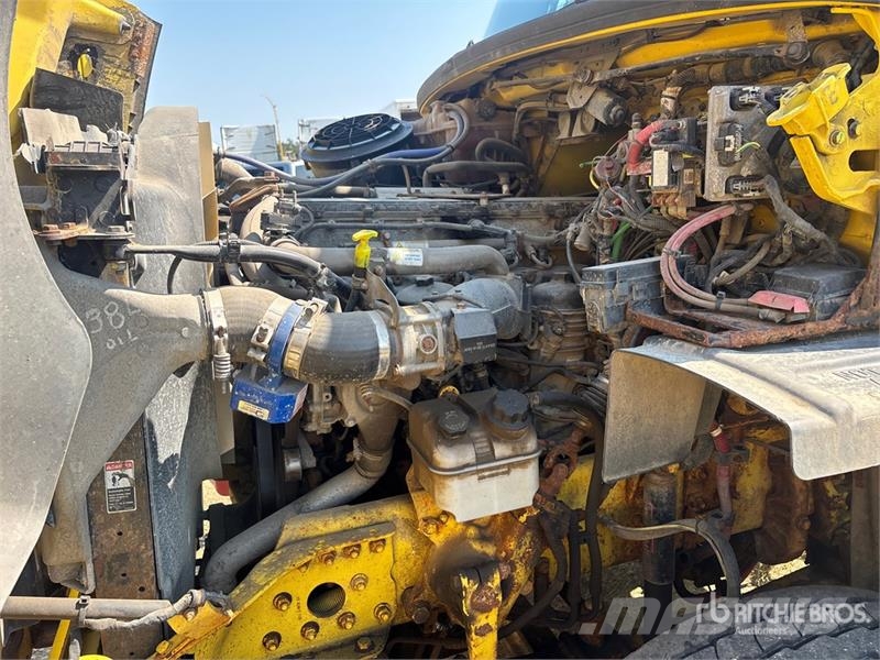 Freightliner 114SD 6x4 Cab and Chassis (Inoperable) 캐빈 및 인테리어