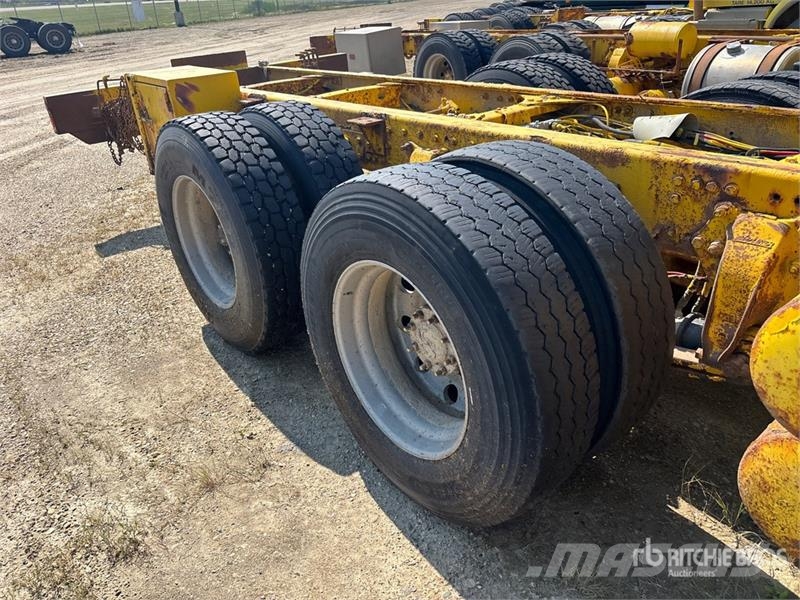 Freightliner 114SD 6x4 Cab and Chassis (Inoperable) 캐빈 및 인테리어