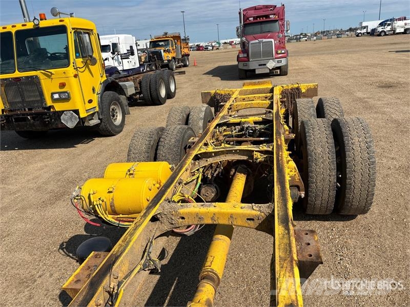 Freightliner 114SD 6x4 Cab and Chassis 캐빈 및 인테리어