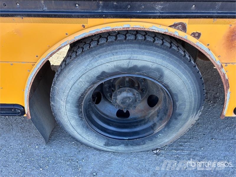 Freightliner 4x2 34-Seat School Bus (Inoperable) 迷你巴士
