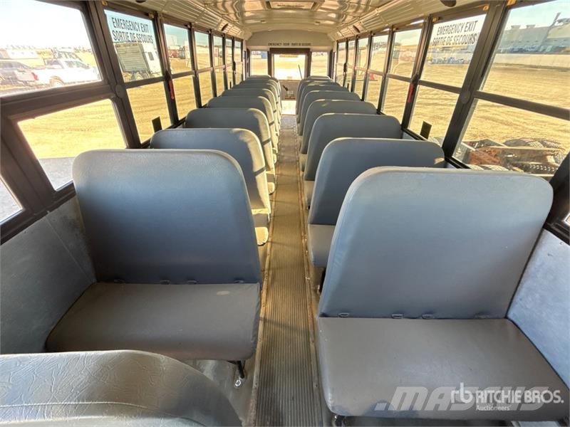 Freightliner 4x2 34-Seat School Bus (Inoperable) 迷你巴士