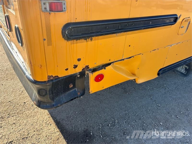 Freightliner 4x2 34-Seat School Bus (Inoperable) 迷你巴士