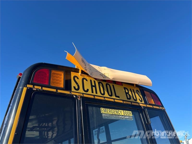Freightliner 4x2 34-Seat School Bus (Inoperable) 迷你巴士