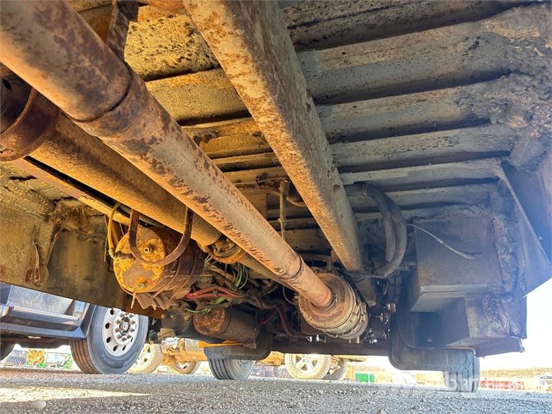 Freightliner 4x2 34-Seat School Bus (Inoperable) 迷你巴士