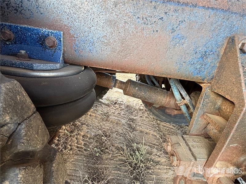 Freightliner 6x4 Grain Truck Farm / grain trucks