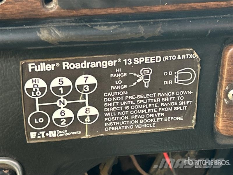 Freightliner 6x4 Grain Truck Farm / grain trucks
